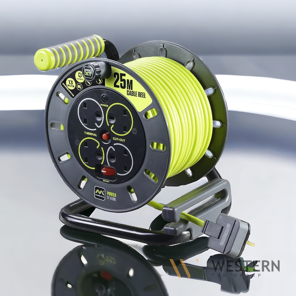 CA-17(Industrial Plug Socket)